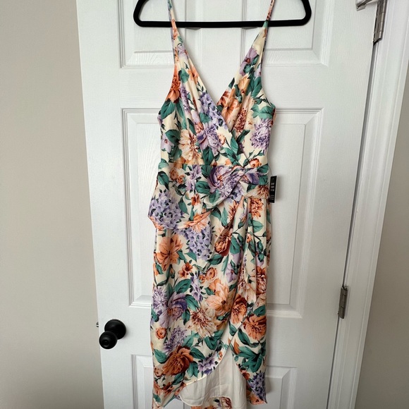 Express Floral Satin Twist Waist Hi-Lo Midi Dress - Picture 4 of 6
